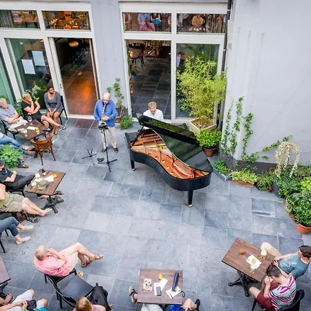 The Piano - Kwaadham52 Privat bolig *